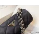 【2026】【PRADA 公式旗艦店】プラダ  斜めがけバッグ 当日出荷 好評に付き再入荷！21*11CM