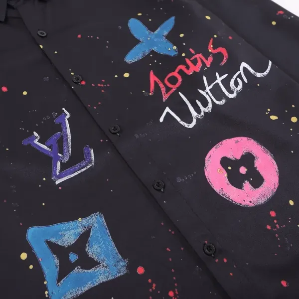 【2026】LV【LOUIS VUITTON 公式旗艦店】ルイヴィトン シャツ ご好評に付き再入荷! 【2026】LV【LOUIS VUITTON 公式旗艦店】ルイヴィトン シャツ ご好評に付き再入荷!