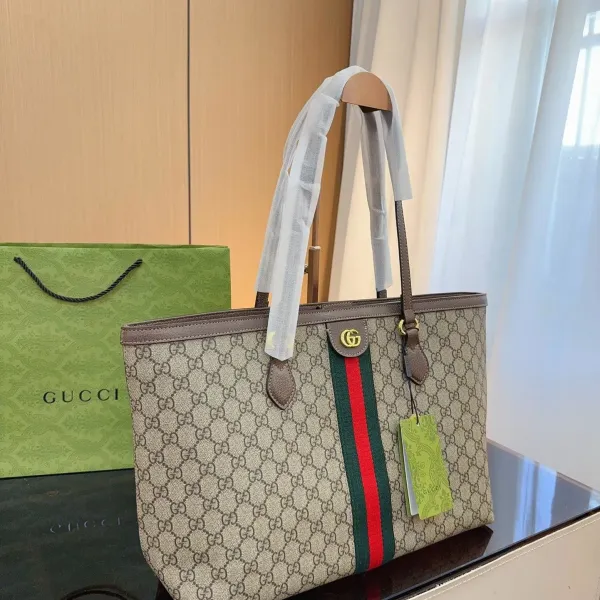 【2026】【GUCCI 公式旗艦店】グッチ ハンドバッグ 当日出荷 好評に付き再入荷!38*13*29CM 【2026】【GUCCI 公式旗艦店】グッチ ハンドバッグ 当日出荷 好評に付き再入荷!38*13*29CM