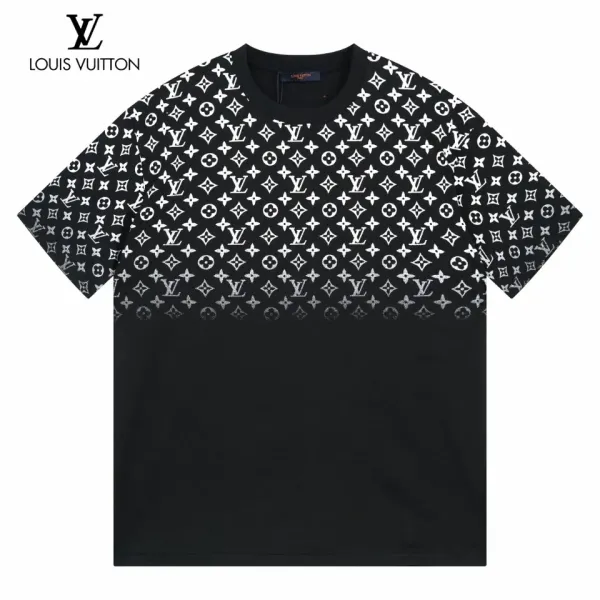 【2026】LV【LOUIS VUITTON 公式旗艦店】 ルイヴィトン Tシャツ ご好評に付き再入荷! 【2026】LV【LOUIS VUITTON 公式旗艦店】 ルイヴィトン Tシャツ ご好評に付き再入荷!