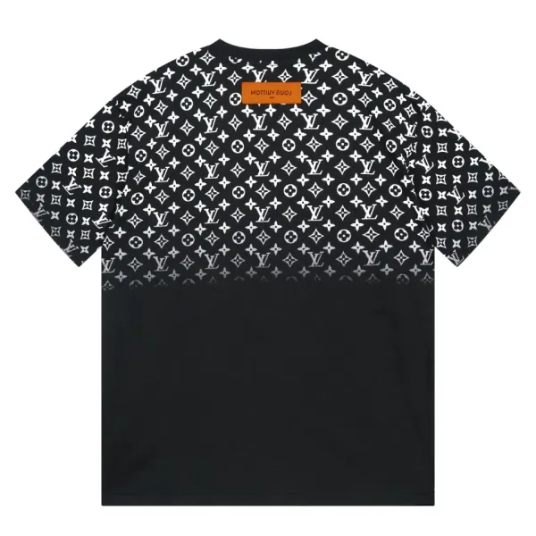 【2026】LV【LOUIS VUITTON 公式旗艦店】 ルイヴィトン Tシャツ ご好評に付き再入荷! 【2026】LV【LOUIS VUITTON 公式旗艦店】 ルイヴィトン Tシャツ ご好評に付き再入荷!