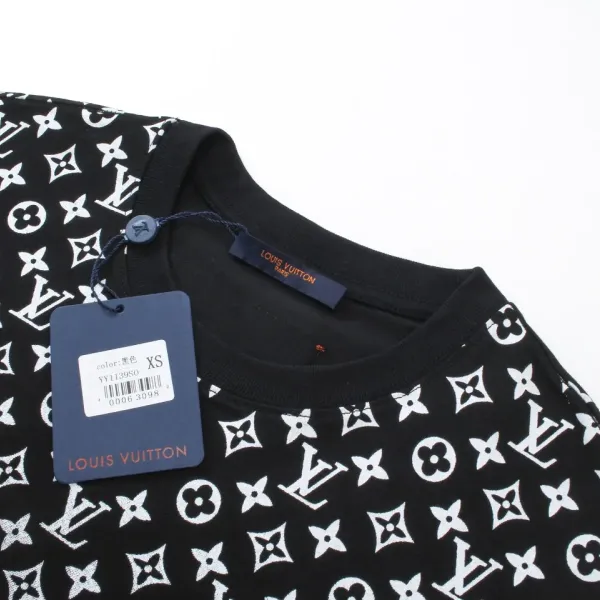 【2026】LV【LOUIS VUITTON 公式旗艦店】 ルイヴィトン Tシャツ ご好評に付き再入荷! 【2026】LV【LOUIS VUITTON 公式旗艦店】 ルイヴィトン Tシャツ ご好評に付き再入荷!