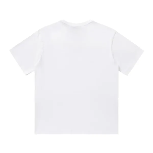【2026】【FENDI公式旗艦店】フェンディ Tシャツ ご好評に付き再入荷! 【2026】【FENDI公式旗艦店】フェンディ Tシャツ ご好評に付き再入荷!