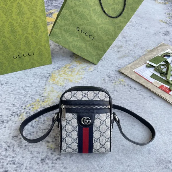 【2026】【GUCCI 公式旗艦店】 グッチ 斜めがけバッグ 当日出荷 好評に付き再入荷!14.5*18*6CM 【2026】【GUCCI 公式旗艦店】 グッチ 斜めがけバッグ 当日出荷 好評に付き再入荷!14.5*18*6CM