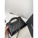 【2026】【CHANEL 公式旗艦店】シャネル 斜めがけバッグ 当日出荷 好評に付き再入荷!20*17CM 【2026】【CHANEL 公式旗艦店】シャネル 斜めがけバッグ 当日出荷 好評に付き再入荷!20*17CM