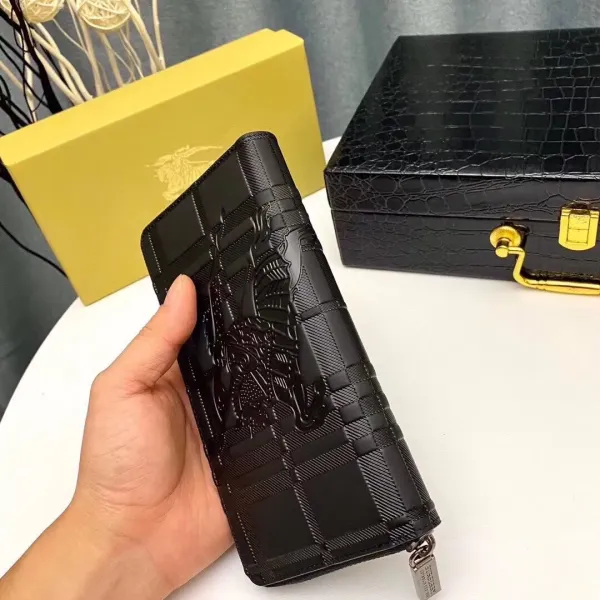 【2026】【BURBERRY 公式旗艦店】バーバリー 財布 当日出荷 好評に付き再入荷19*10*2.5CM 【2026】【BURBERRY 公式旗艦店】バーバリー 財布 当日出荷 好評に付き再入荷19*10*2.5CM