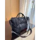 【2026】【PRADA 公式旗艦店】プラダ 斜めがけバッグ 当日出荷 好評に付き再入荷!28*18*23CM 【2026】【PRADA 公式旗艦店】プラダ 斜めがけバッグ 当日出荷 好評に付き再入荷!28*18*23CM