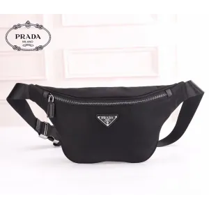 【2026】【PRADA 公式旗艦店】プラダ ウエストポーチ 当日出荷 好評に付き再入荷!30*17*6CM 【2026】【PRADA 公式旗艦店】プラダ ウエストポーチ 当日出荷 好評に付き再入荷!30*17*6CM