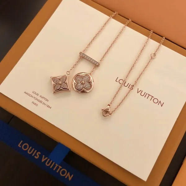 【2026】LV【 LOUIS VUITTON】ネックレス、新しいネックレス万能シンプルファッションオーナメント 【2026】LV【 LOUIS VUITTON】ネックレス、新しいネックレス万能シンプルファッションオーナメント