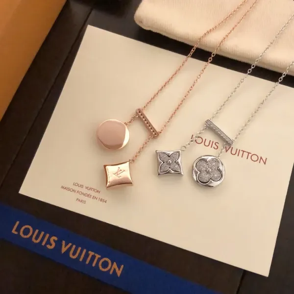 【2026】LV【 LOUIS VUITTON】ネックレス、新しいネックレス万能シンプルファッションオーナメント 【2026】LV【 LOUIS VUITTON】ネックレス、新しいネックレス万能シンプルファッションオーナメント