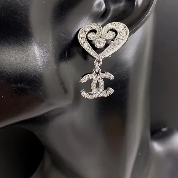 【2026】【CHANEL 】 シャネル ファッションスタイルのイヤリング 【2026】【CHANEL 】 シャネル ファッションスタイルのイヤリング