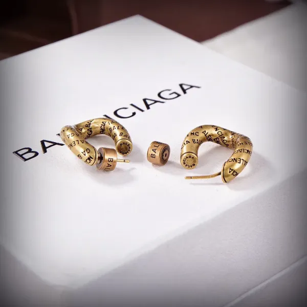 【2026】【BALENCIAGA】カルティエ ファッションスタイルのイヤリング 【2026】【BALENCIAGA】カルティエ ファッションスタイルのイヤリング