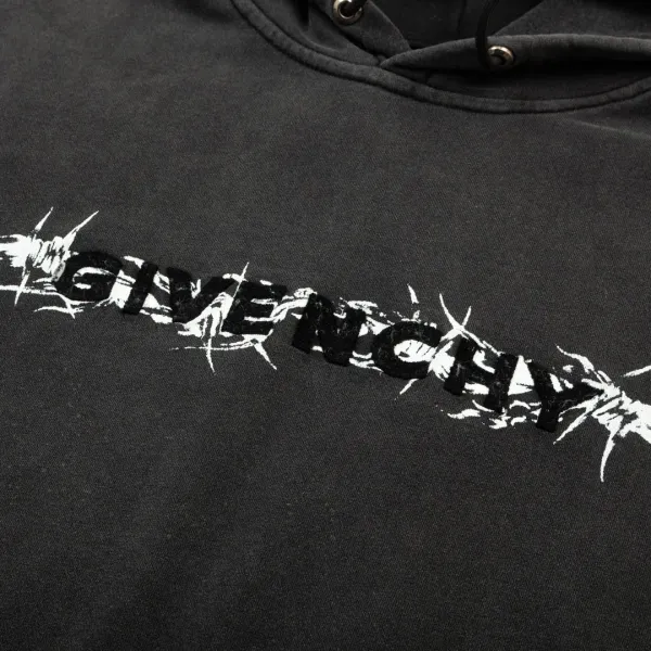 【2026】【GIVENCHY 公式旗艦店】ジバンシー 丸首の衛衣 スウェットご好評に付き再入荷! 【2026】【GIVENCHY 公式旗艦店】ジバンシー 丸首の衛衣 スウェットご好評に付き再入荷!