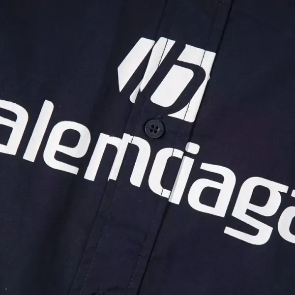 【2026】【BALENCIAGA 公式旗艦店】バレンシアガ シャツ ご好評に付き再入荷! 【2026】【BALENCIAGA 公式旗艦店】バレンシアガ シャツ ご好評に付き再入荷!