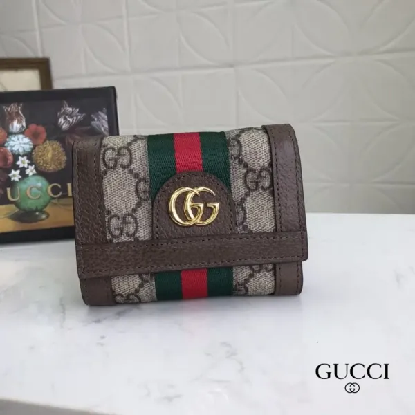 【2026】【GUCCI公式 旗艦店】グッチ 財布 当日出荷 好評に付き再入荷!12.5*10*3CM 【2026】【GUCCI公式 旗艦店】グッチ 財布 当日出荷 好評に付き再入荷!12.5*10*3CM