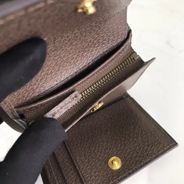 【2026】【GUCCI公式 旗艦店】グッチ 財布 当日出荷 好評に付き再入荷!12.5*10*3CM 【2026】【GUCCI公式 旗艦店】グッチ 財布 当日出荷 好評に付き再入荷!12.5*10*3CM