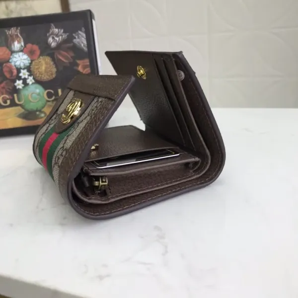 【2026】【GUCCI公式 旗艦店】グッチ 財布 当日出荷 好評に付き再入荷!12.5*10*3CM 【2026】【GUCCI公式 旗艦店】グッチ 財布 当日出荷 好評に付き再入荷!12.5*10*3CM