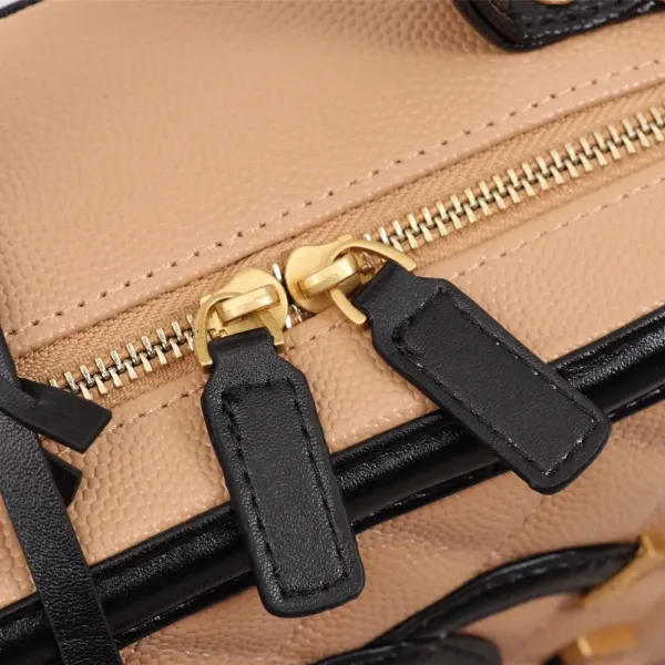 【2026】【CHANEL 公式旗艦店】シャネル  斜めがけバッグ 当日出荷好評に付き再入荷21*16*10CM