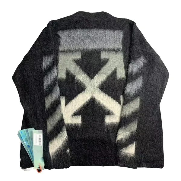 【2026】【OFF-WHITE 公式旗艦店】オフホワイト セーター好評に付き再入荷! 【2026】【OFF-WHITE 公式旗艦店】オフホワイト セーター好評に付き再入荷!