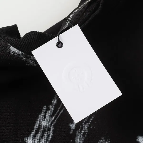 【2026】【CHROME HEARTS 公式旗艦店】クロムハーツ 丸首の衛衣 スウェットご好評に付き再入荷! 【2026】【CHROME HEARTS 公式旗艦店】クロムハーツ 丸首の衛衣 スウェットご好評に付き再入荷!