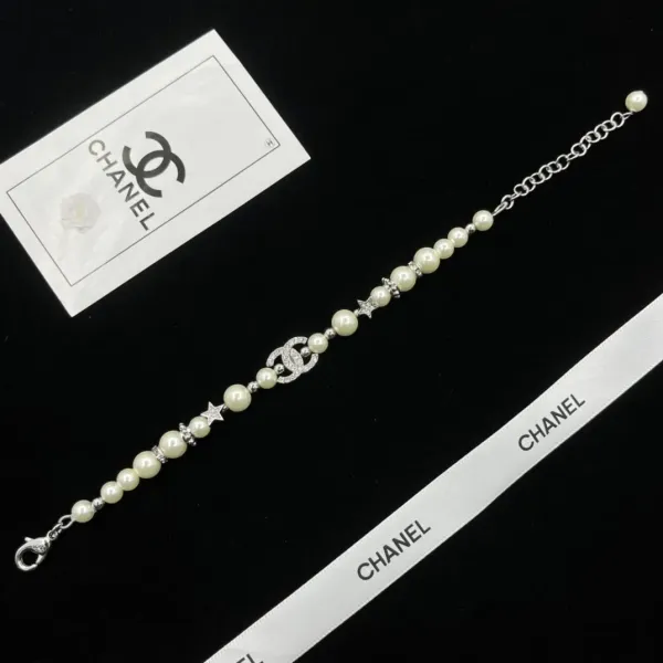 【2026】【CHANEL】ブレスレット、ファッションシンプルなスタイル 【2026】【CHANEL】ブレスレット、ファッションシンプルなスタイル