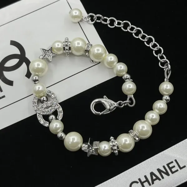 【2026】【CHANEL】ブレスレット、ファッションシンプルなスタイル 【2026】【CHANEL】ブレスレット、ファッションシンプルなスタイル