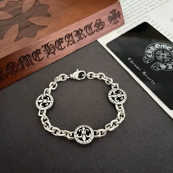 【2026】【CHROME HEARTS】ブレスレット、ファッションシンプルなスタイル 【2026】【CHROME HEARTS】ブレスレット、ファッションシンプルなスタイル