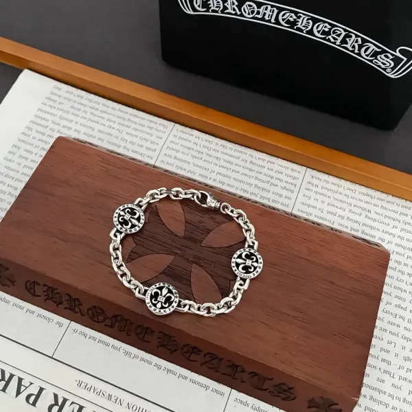 【2026】【CHROME HEARTS】ブレスレット、ファッションシンプルなスタイル 【2026】【CHROME HEARTS】ブレスレット、ファッションシンプルなスタイル
