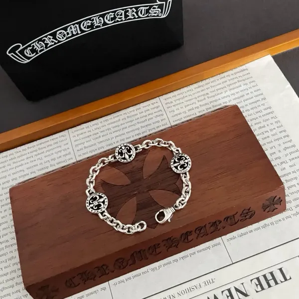 【2026】【CHROME HEARTS】ブレスレット、ファッションシンプルなスタイル 【2026】【CHROME HEARTS】ブレスレット、ファッションシンプルなスタイル
