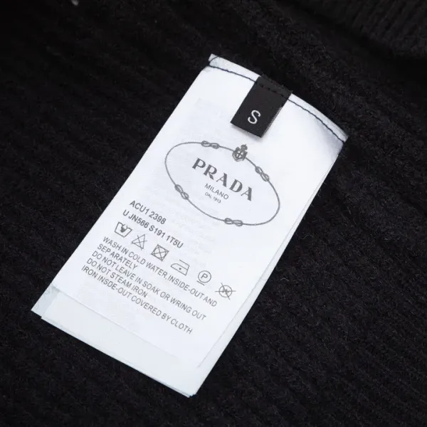 【2026】【PRADA 公式旗艦店】プラダ セーター好評に付き再入荷! 【2026】【PRADA 公式旗艦店】プラダ セーター好評に付き再入荷!
