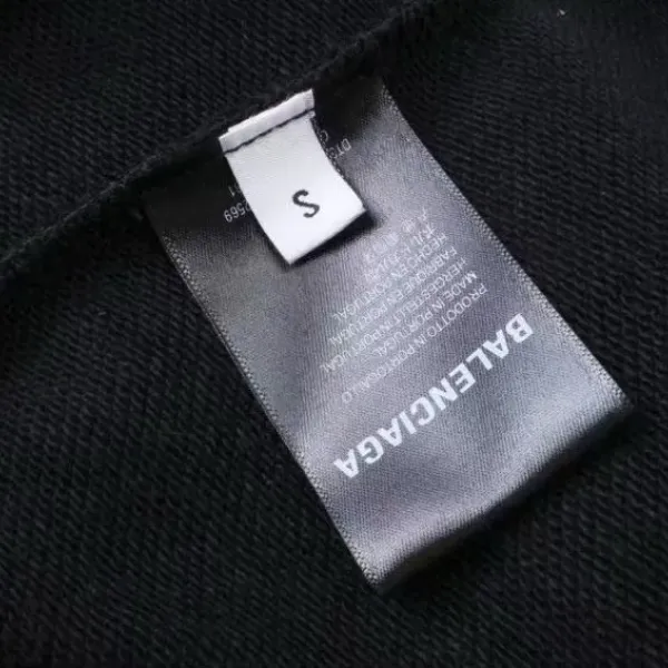 【2026】【BALENCIAGA  公式旗艦店】バレンシアガ パーカースウェットご好評に付き再入荷！