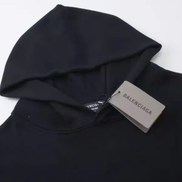 【2026】【BALENCIAGA  公式旗艦店】バレンシアガ パーカースウェットご好評に付き再入荷！