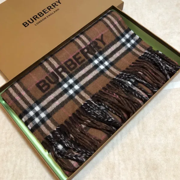 【2026】【BURBERRY バーバリー】スカーフ30*168CM 【2026】【BURBERRY バーバリー】スカーフ30*168CM