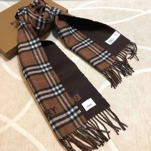 【2026】【BURBERRY バーバリー】スカーフ30*168CM 【2026】【BURBERRY バーバリー】スカーフ30*168CM