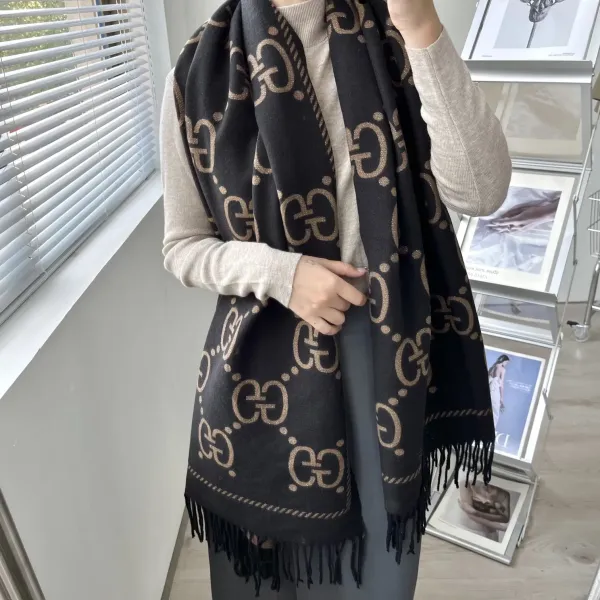 【2026】【GUCCI グッチ】スカーフ70*180CM 【2026】【GUCCI グッチ】スカーフ70*180CM