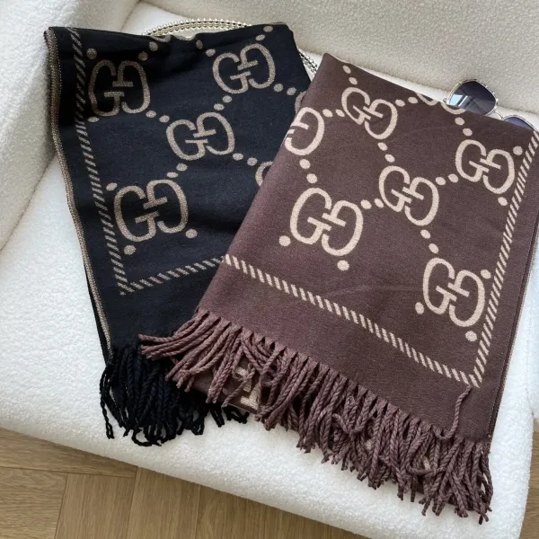【2026】【GUCCI グッチ】スカーフ70*180CM 【2026】【GUCCI グッチ】スカーフ70*180CM