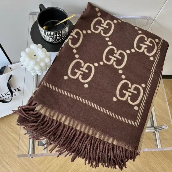 【2026】【GUCCI グッチ】スカーフ70*180CM 【2026】【GUCCI グッチ】スカーフ70*180CM