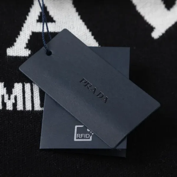 【2026】【PRADA 公式旗艦店】プラダ セーター好評に付き再入荷! 【2026】【PRADA 公式旗艦店】プラダ セーター好評に付き再入荷!