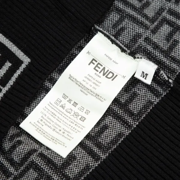 【2026】【FENDI 公式旗艦店】 フェンディ セーター好評に付き再入荷! 【2026】【FENDI 公式旗艦店】 フェンディ セーター好評に付き再入荷!