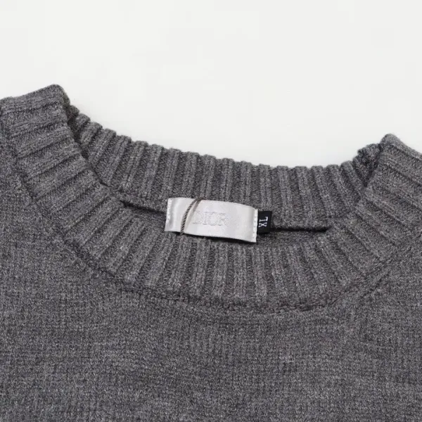 【2026】【DIOR 公式旗艦店】ディオール セーター好評に付き再入荷! 【2026】【DIOR 公式旗艦店】ディオール セーター好評に付き再入荷!