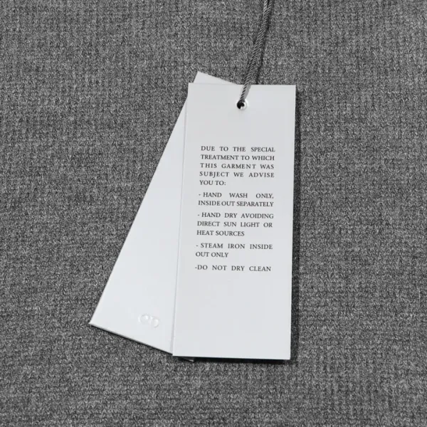 【2026】【DIOR 公式旗艦店】ディオール セーター好評に付き再入荷! 【2026】【DIOR 公式旗艦店】ディオール セーター好評に付き再入荷!