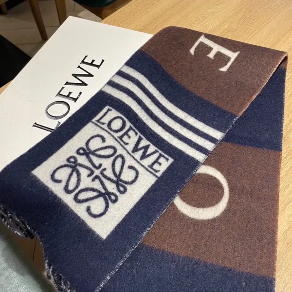【2026】【LOEWE ロエベ】スカーフ20*200CM 【2026】【LOEWE ロエベ】スカーフ20*200CM
