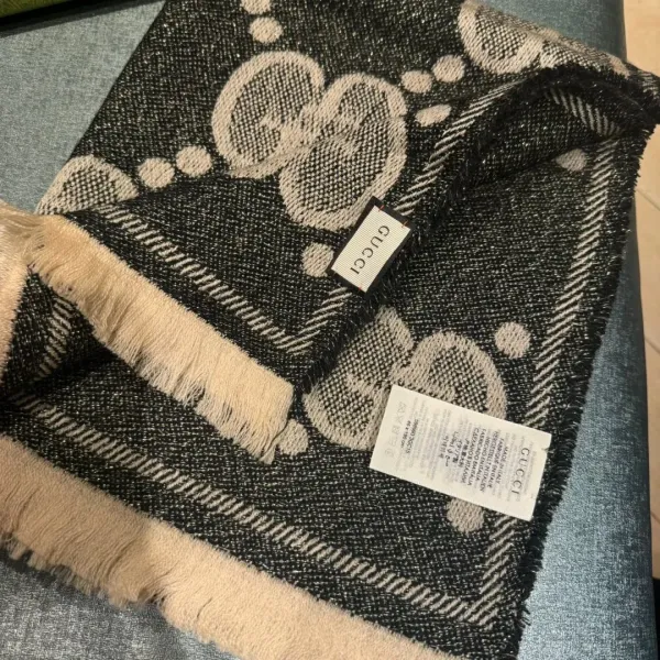 【2026】【GUCCI グッチ】スカーフ45*195CM 【2026】【GUCCI グッチ】スカーフ45*195CM
