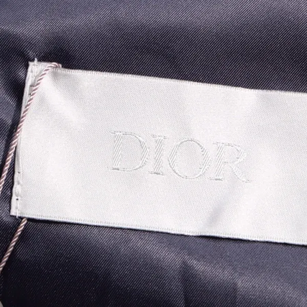 【2026】【DIOR 公式旗艦店】ディオール ダウンジャケット好評に付き再入荷! 【2026】【DIOR 公式旗艦店】ディオール ダウンジャケット好評に付き再入荷!