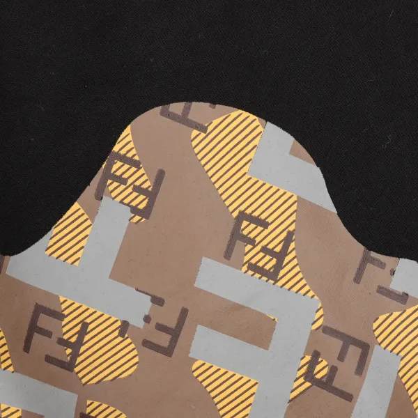 【2026】【FENDI  公式旗艦店】フェンディ丸首の衛衣 スウェット ご好評に付き再入荷！