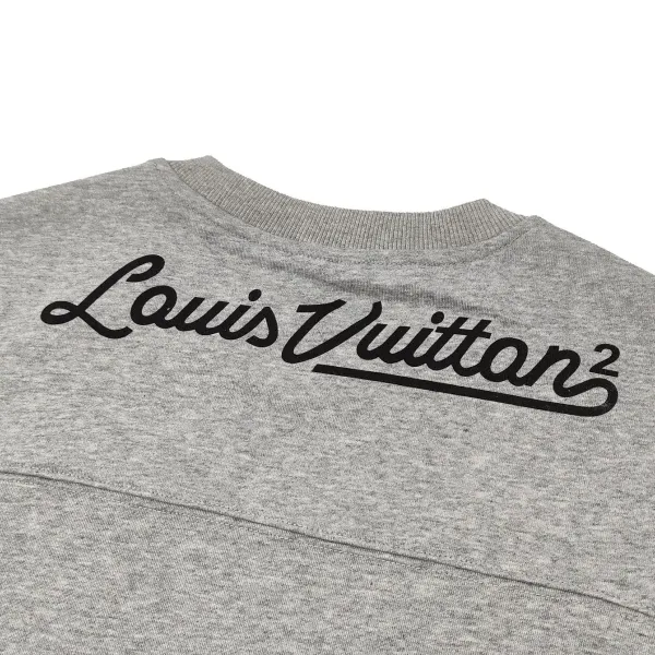 【2026】LV スウェット 【Louis Vuitton公式 旗艦店】ルイヴィトン 男女兼用、ご好評に付き再入荷! 【2026】LV スウェット 【Louis Vuitton公式 旗艦店】ルイヴィトン 男女兼用、ご好評に付き再入荷!