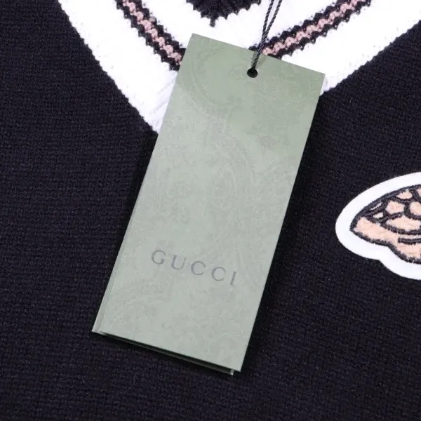 【2026】【GUCCI 公式旗艦店】グッチ  セーター好評に付き再入荷！