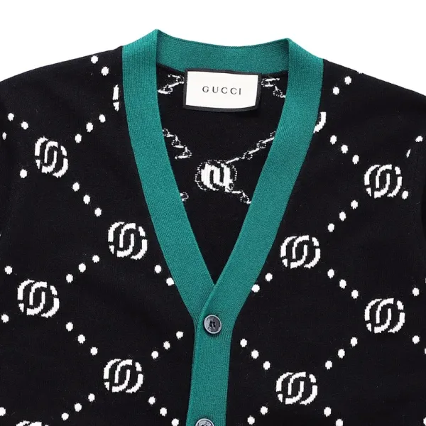【2026】【GUCCI 公式旗艦店】グッチ セーター好評に付き再入荷! 【2026】【GUCCI 公式旗艦店】グッチ セーター好評に付き再入荷!