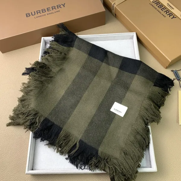 【2026】【BURBERRY バーバリー】オートクチュール ファッション トランジショナル カラー ロング ビアード スカーフ35*240CM 【2026】【BURBERRY バーバリー】オートクチュール ファッション トランジショナル カラー ロング ビアード スカーフ35*240CM