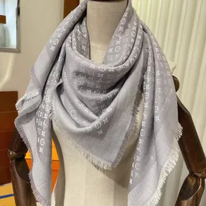 【2026】【LV Louis Vuitton ルイ·ヴィトン】オートクチュール ファッション トランジショナル カラー ロング ビアード スカーフ120*120CM